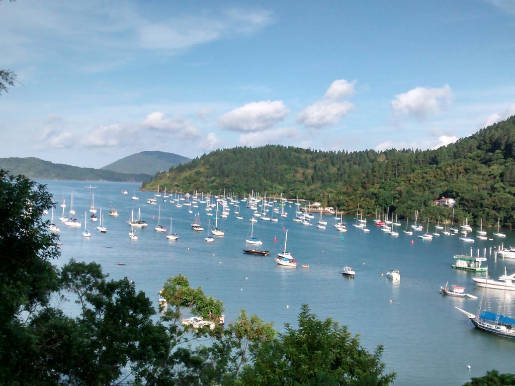 Ubatuba Surf Suites Exterior photo
